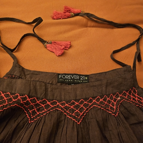 Forever 21+ Camisole Top. Plus Size XL! - Picture 5 of 6